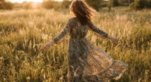 Garden Nymph Chic: Botanical Print Dresses for a Summer of Lithe Living