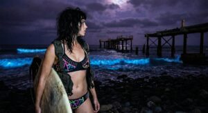 The Cyber-Neon Surf-Vandal: A Masterclass in Punk-Inspired Summer Fashion